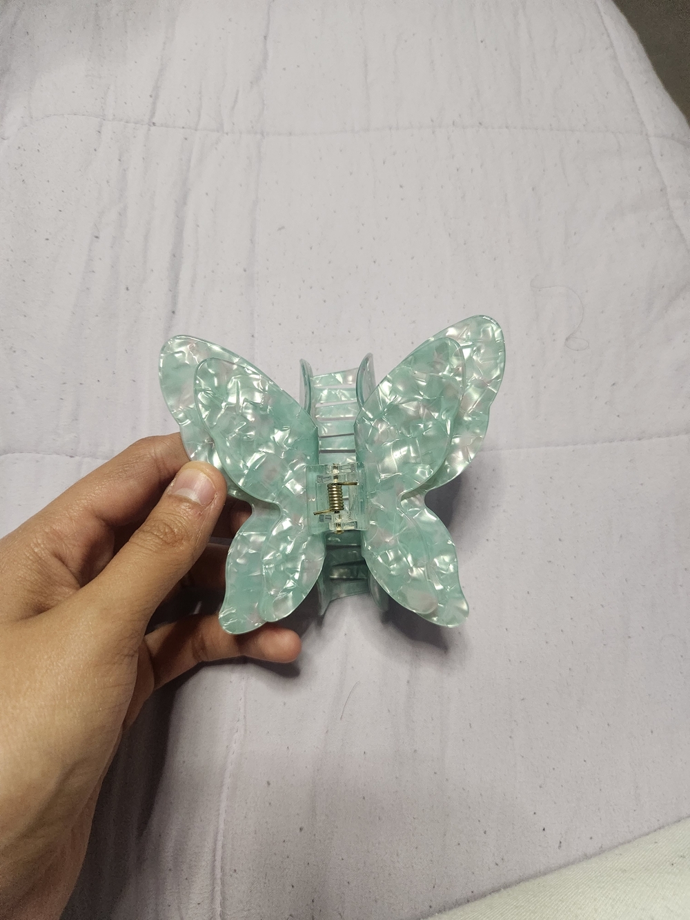 Butterfly Hair Clip - Mint Pearl